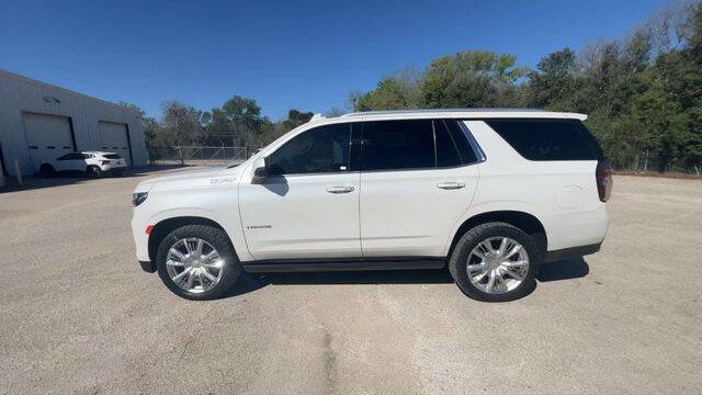 Used 2021 Chevrolet Tahoe High Country w/ Premium Package image 5