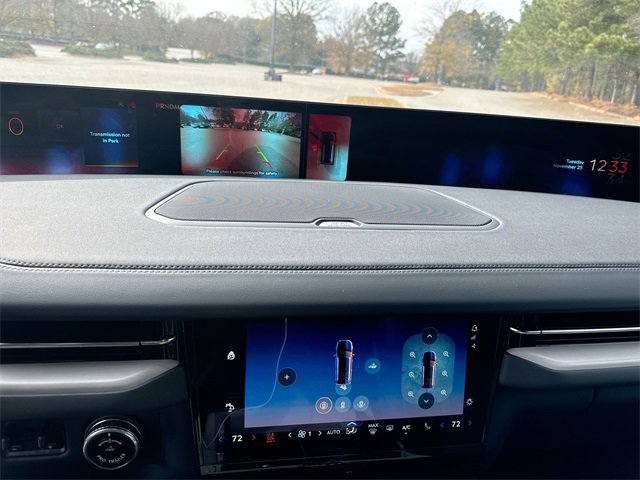 New 2025 Lincoln Navigator Reserve w/ Jet Appearance Package image 17