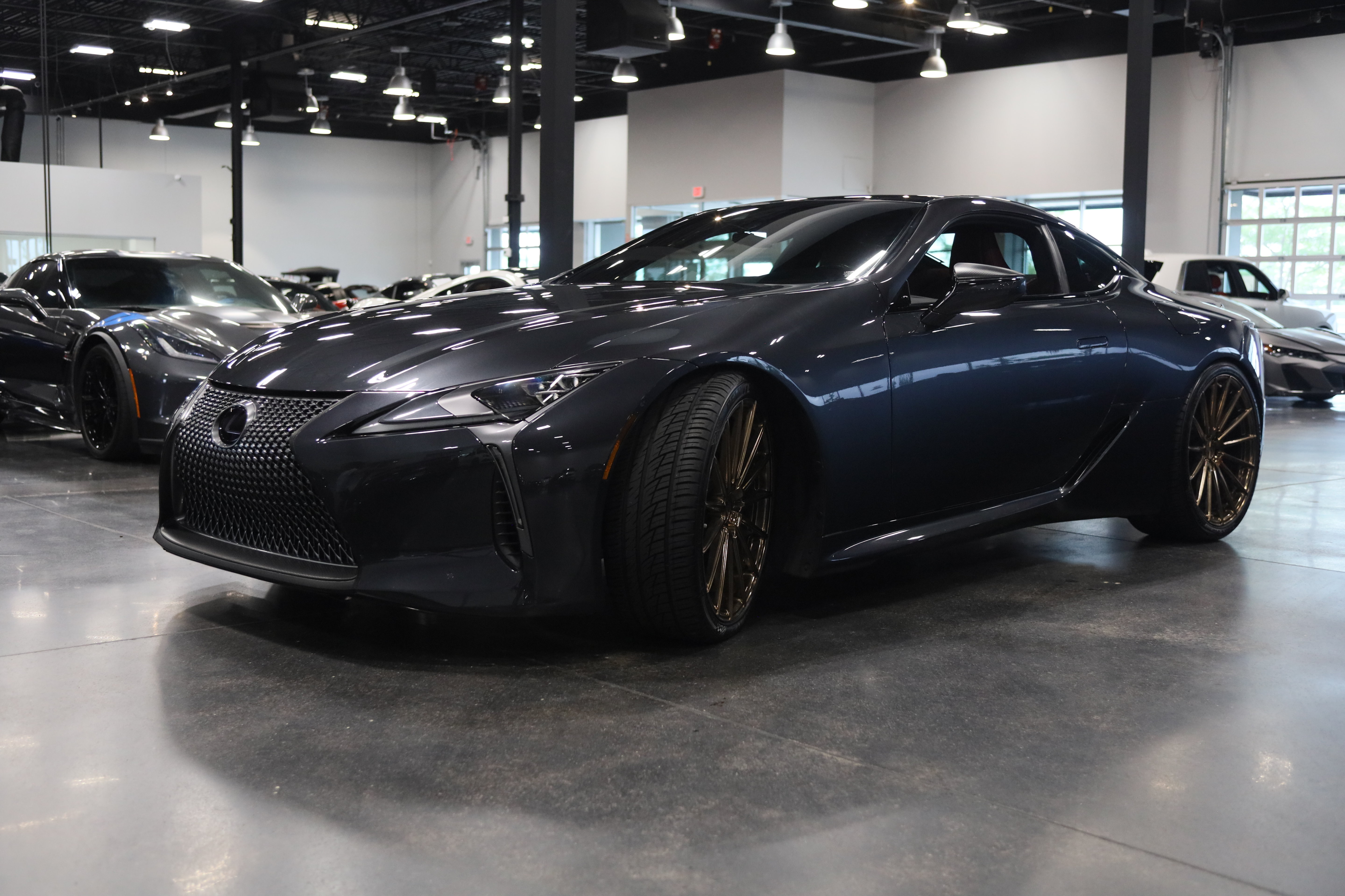 Used 2018 Lexus LC 500 Coupe w/ Sport Package RWD image 3