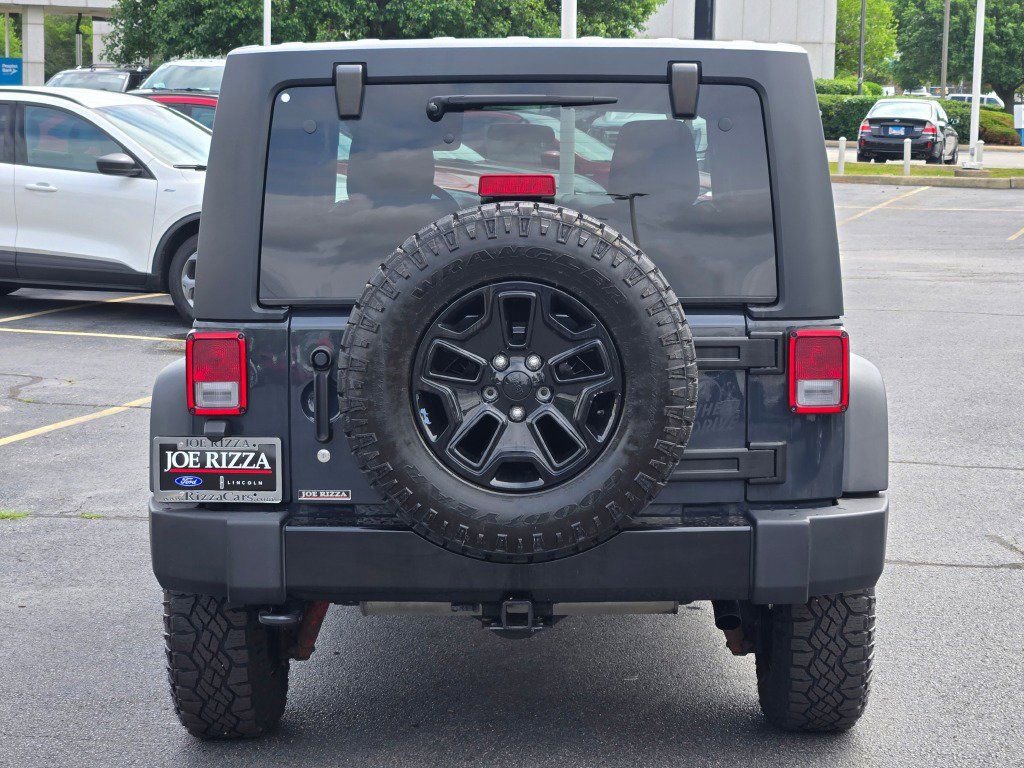 Used 2017 Jeep Wrangler Unlimited Willys image 10