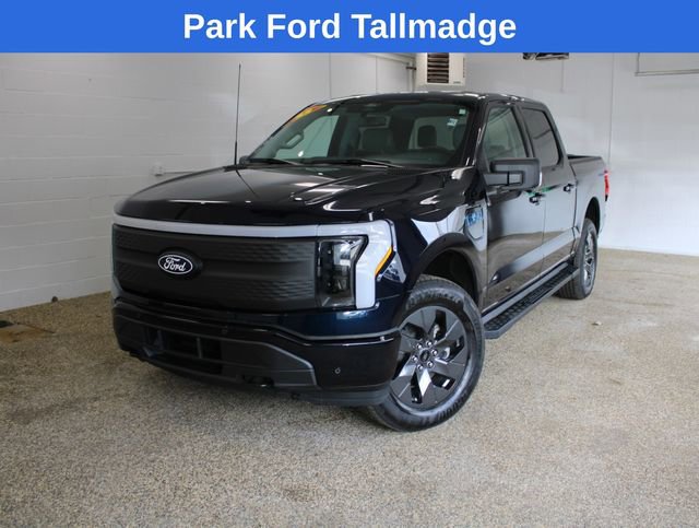 Used 2025 Ford F150 Lightning Flash image 10