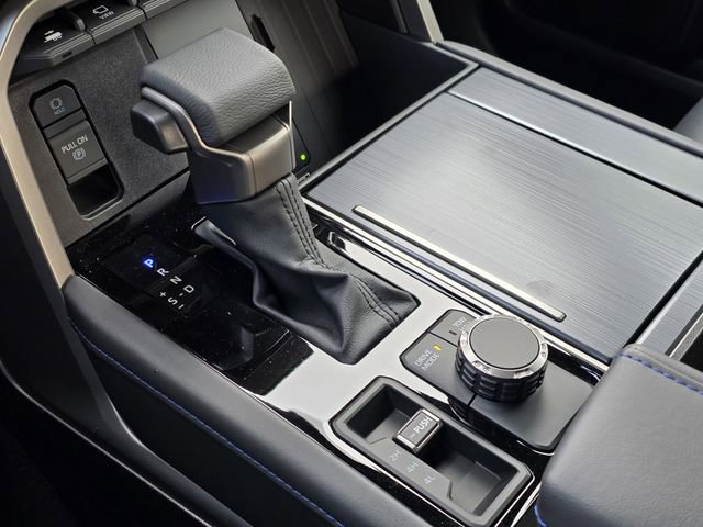 Certified 2026 Toyota Tundra Platinum AWD/4WD image 17