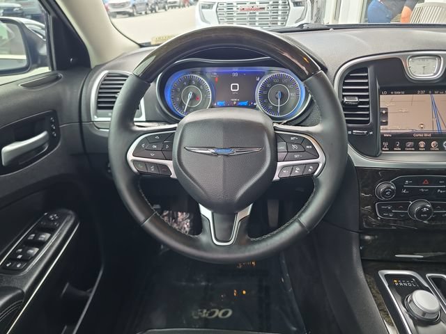 Used 2016 Chrysler 300 C w/ Safetytec Group II RWD image 12
