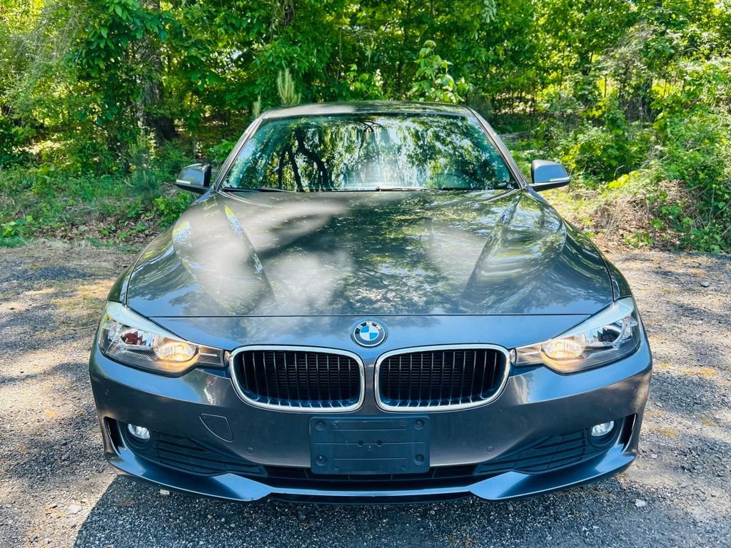 Used 2015 BMW 320i Sedan RWD image 18