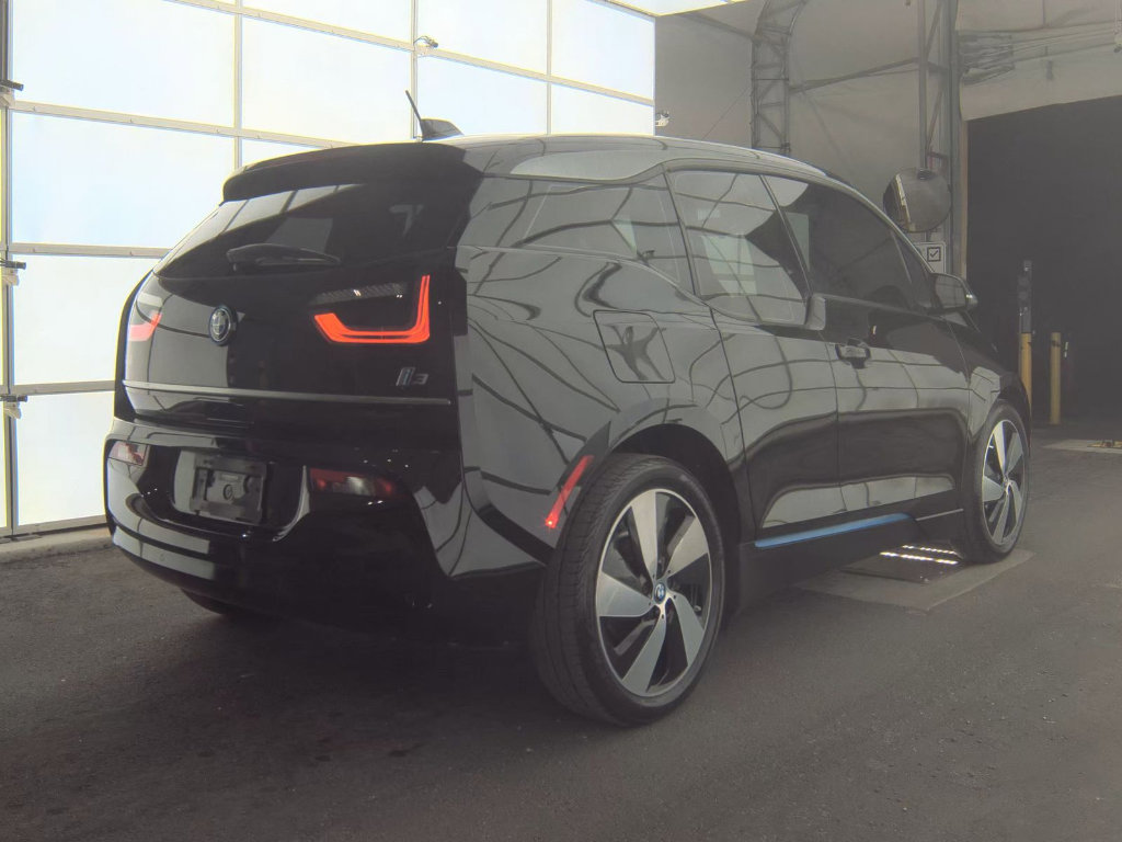 Used 2021 BMW i3 120Ah image 3
