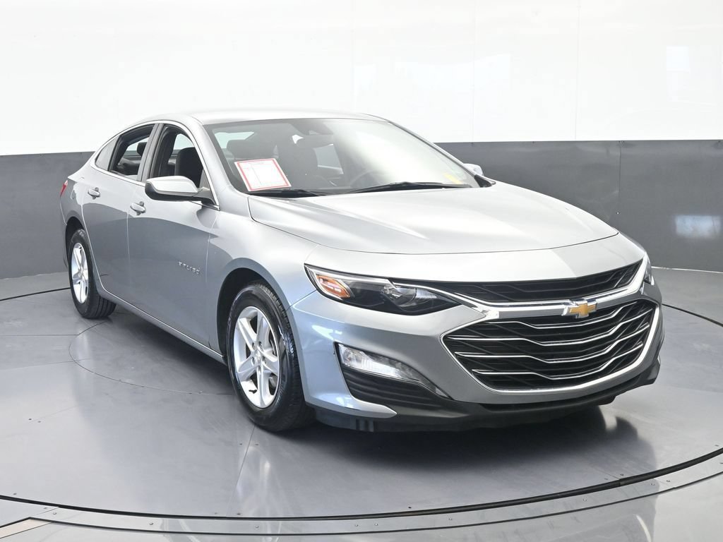 Used 2024 Chevrolet Malibu LT FWD image 9