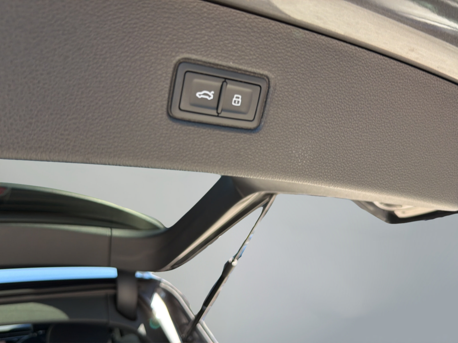 Used 2025 Audi Q7 2.0T Premium Plus AWD/4WD image 38