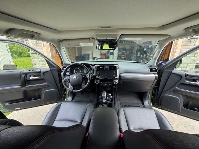 Used 2020 Toyota 4Runner TRD Pro AWD/4WD image 10
