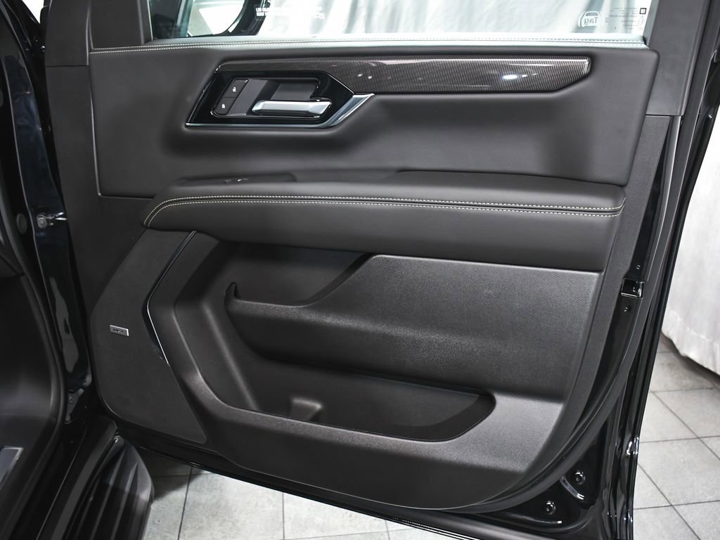 Used 2026 GMC Yukon Elevation w/ LPO, Floor Liner Package AWD/4WD image 17