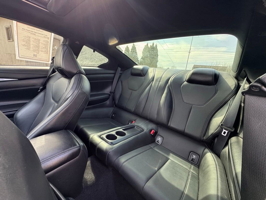 Used 2017 INFINITI Q60 Red Sport 400 AWD/4WD image 16