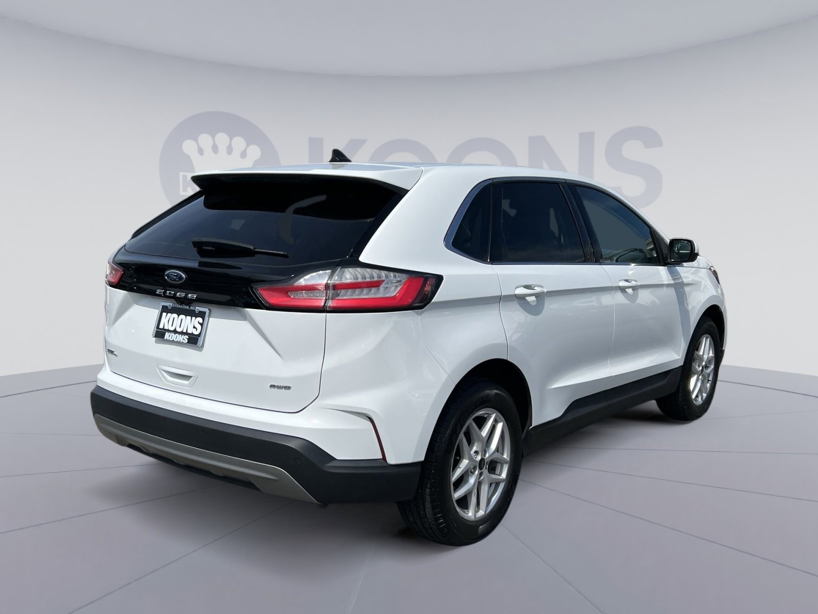 Used 2024 Ford Edge SEL AWD/4WD image 11