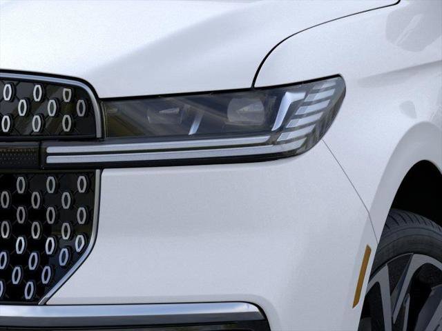 New 2026 Lincoln Navigator L Reserve AWD/4WD image 18