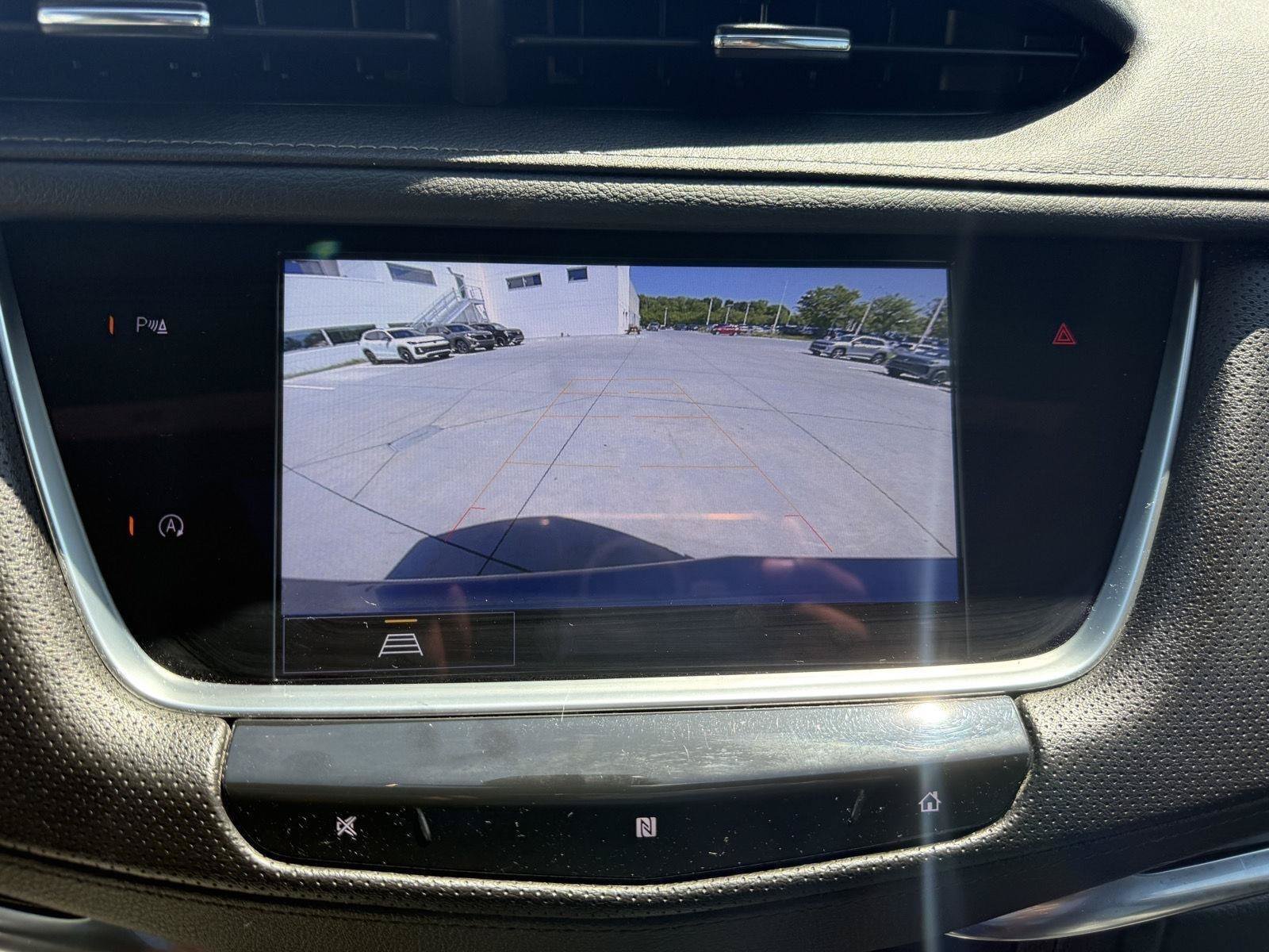 Used 2021 Cadillac XT5 Premium Luxury AWD/4WD image 17