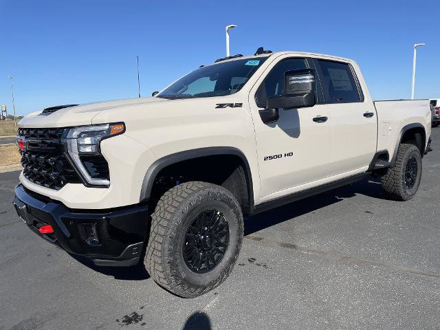 New 2026 Chevrolet Silverado 2500 ZR2 w/ LPO, Dark Essentials Package image 1
