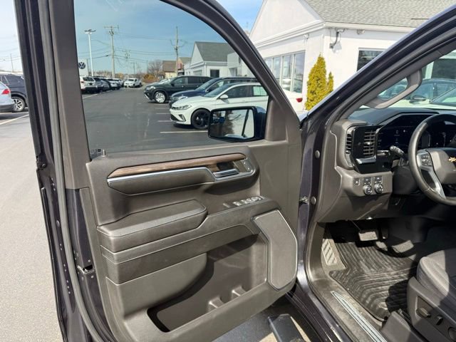 Used 2023 Chevrolet Silverado 1500 LT image 16
