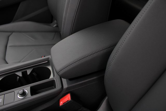 New 2025 Audi Q3 2.0T Premium image 7