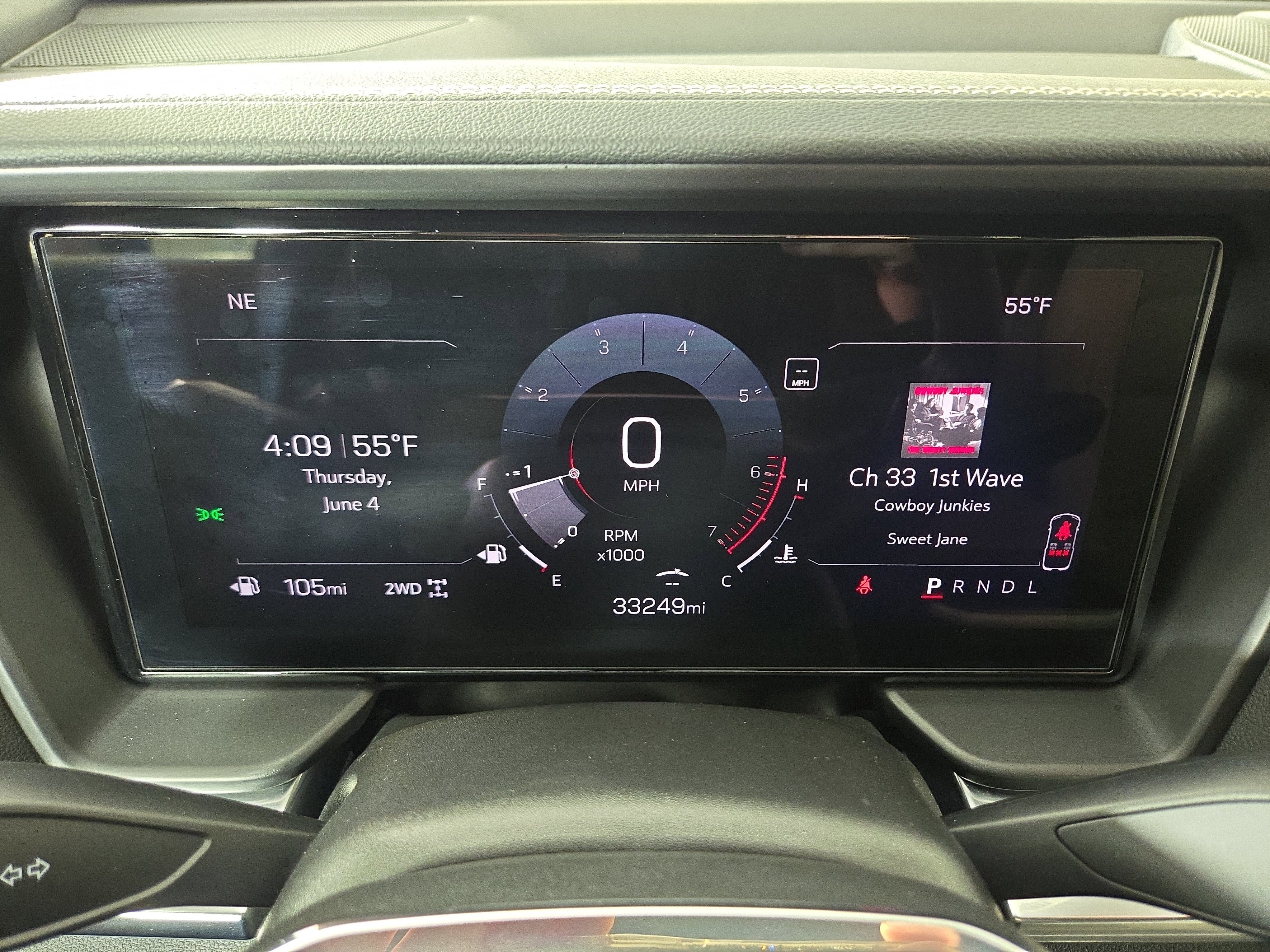Certified 2025 GMC Terrain Elevation w/ Elevation Premium Package AWD/4WD image 17