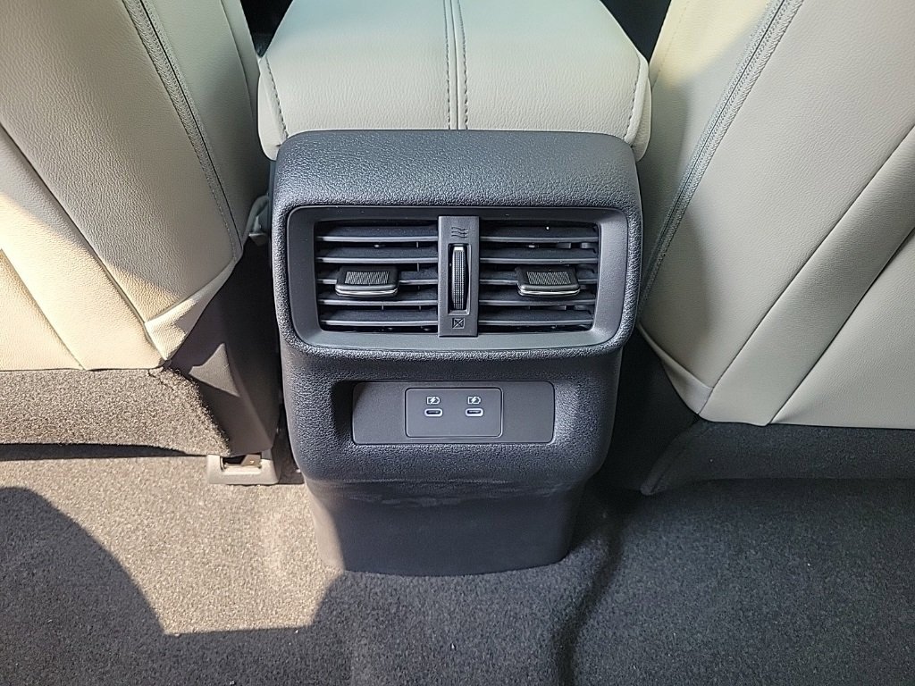 Used 2025 Nissan Murano SL w/ Cargo Package image 22