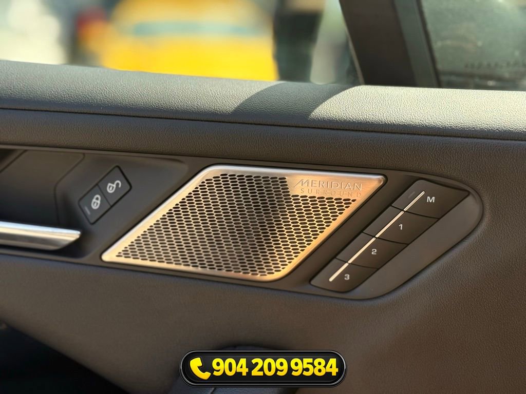 Used 2020 Jaguar I-PACE S image 13