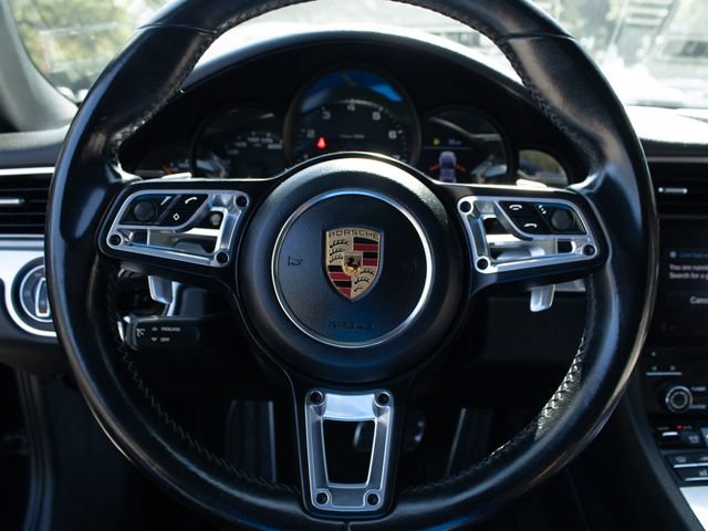 Used 2018 Porsche 911 Carrera RWD image 14