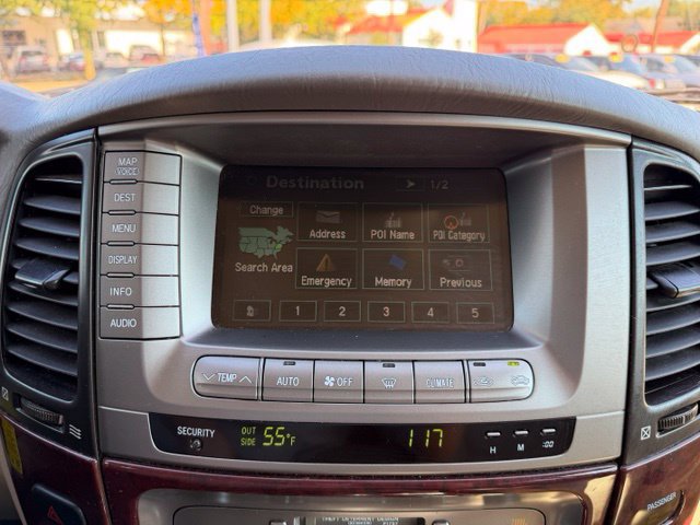 Used 2006 Toyota Land Cruiser w/ Convenience Pkg AWD/4WD image 49
