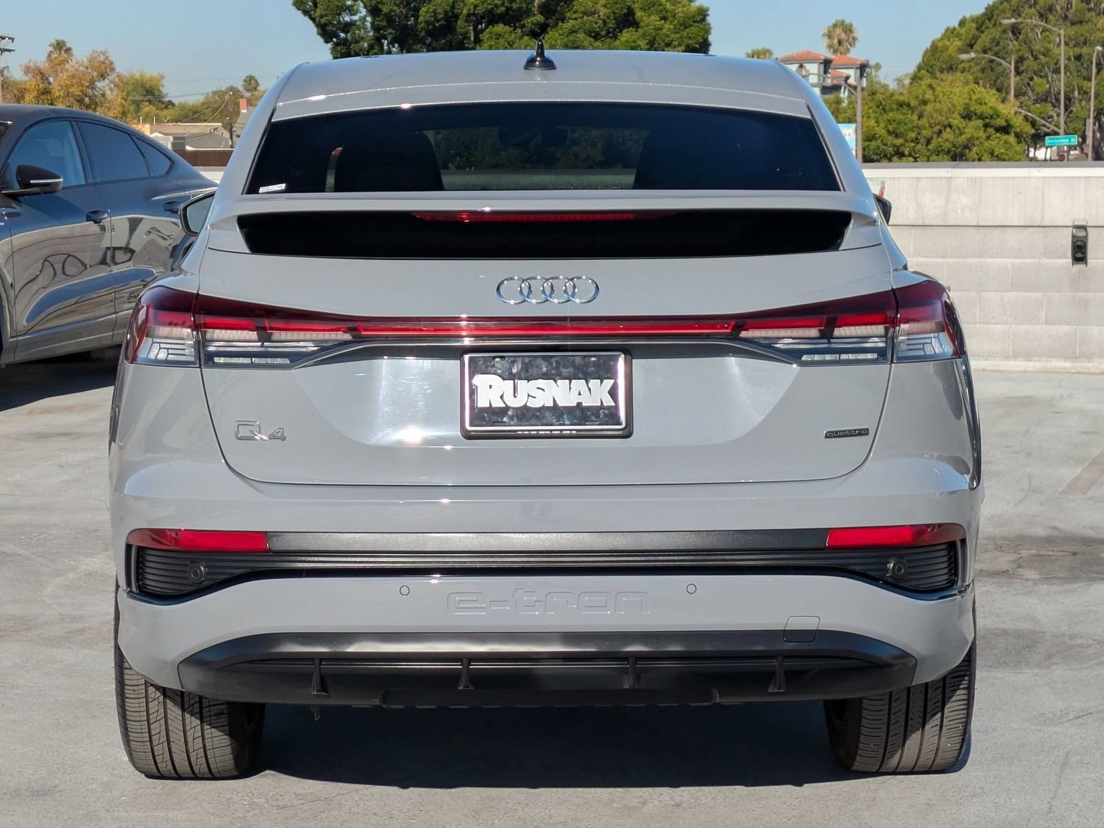 Used 2023 Audi Q4 e-tron Premium Plus w/ Premium Plus AWD/4WD image 5