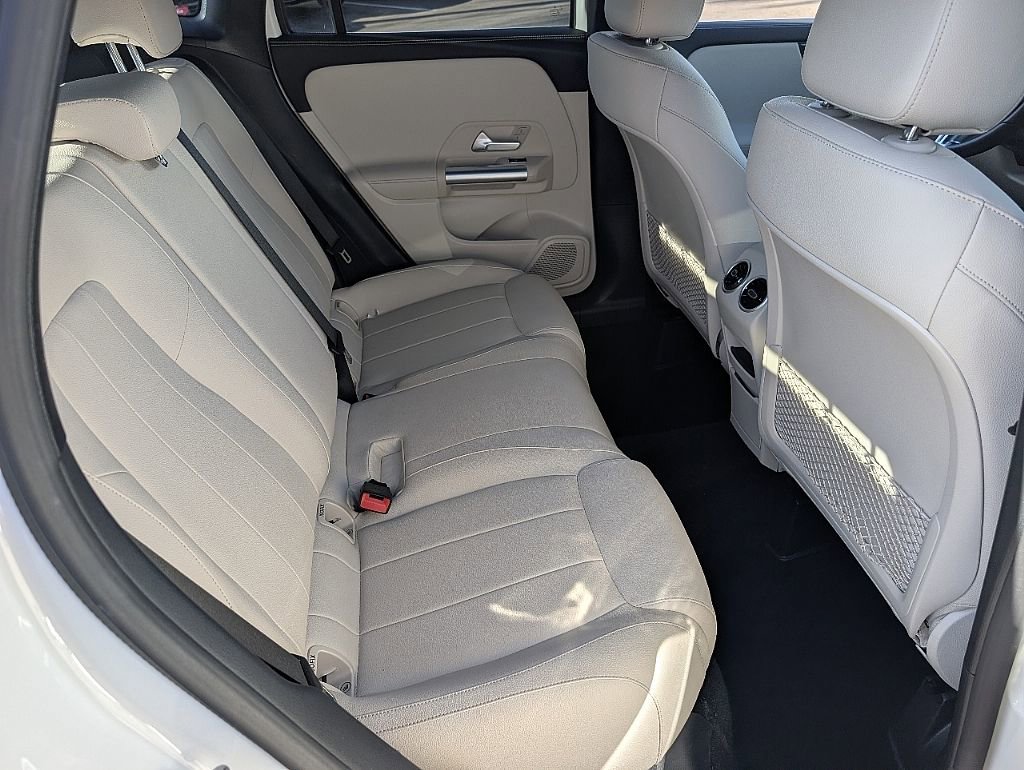 Used 2025 Mercedes-Benz GLA 250 image 20