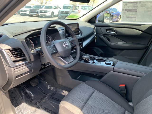 New 2026 Nissan Rogue SV AWD/4WD image 10