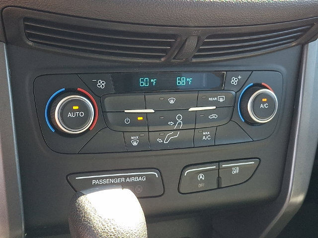 Used 2017 Ford Escape SE AWD/4WD image 15
