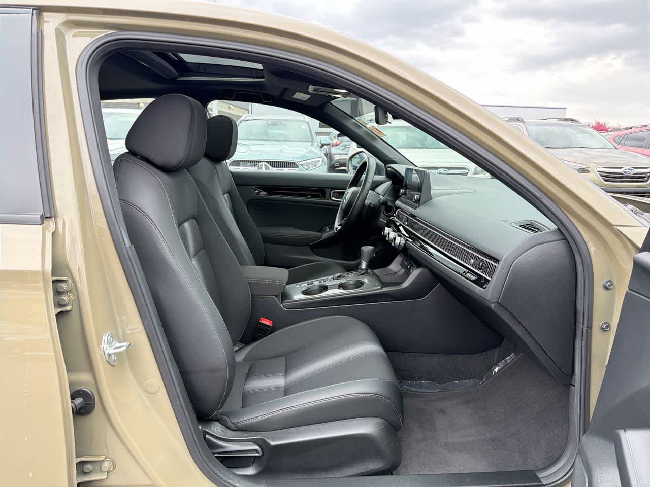 Used 2025 Honda Civic Sport image 27