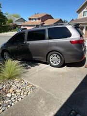 Used 2015 Toyota Sienna XLE Premium image 8