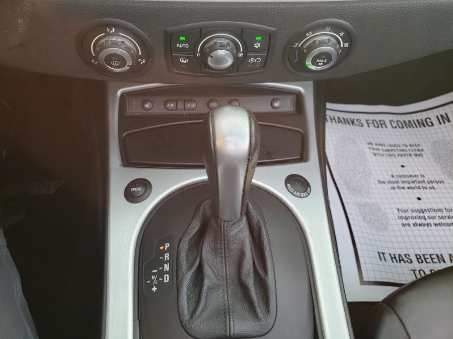 Used 2008 BMW Z4 3.0si image 13