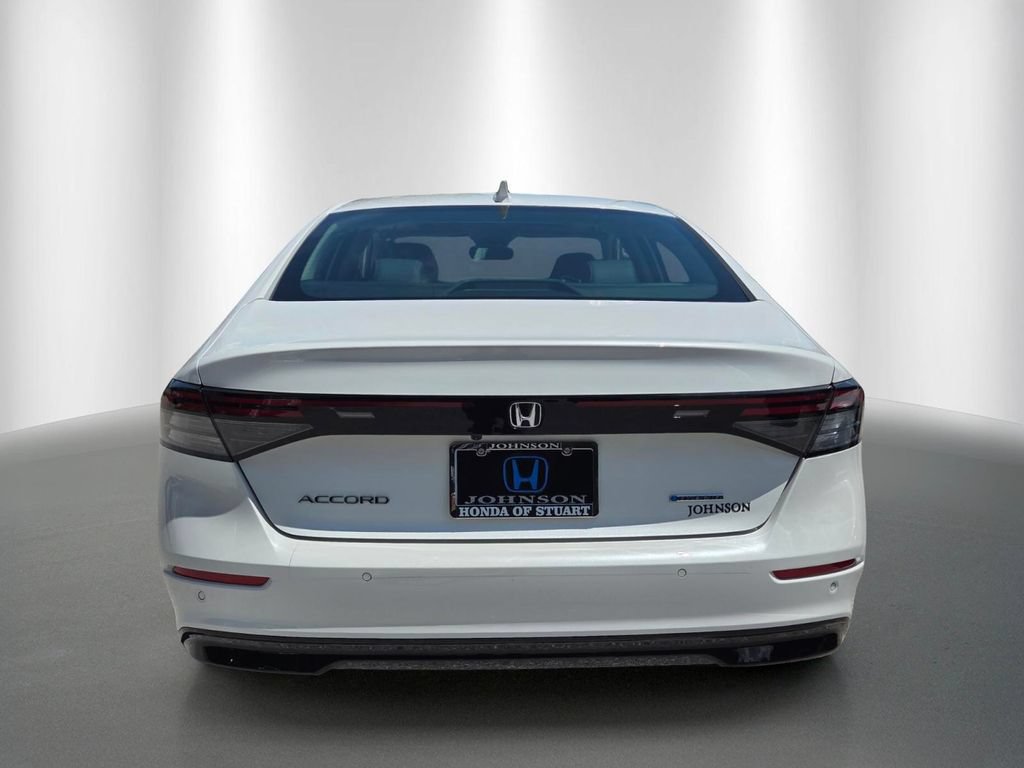 Certified 2024 Honda Accord EX-L image 4