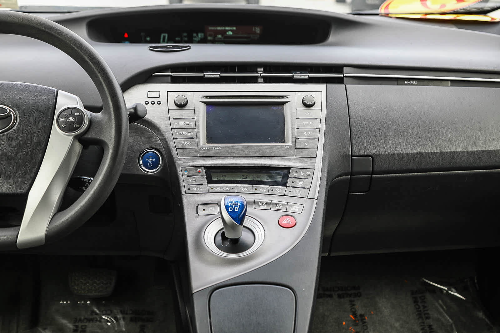 Used 2015 Toyota Prius Three FWD image 13