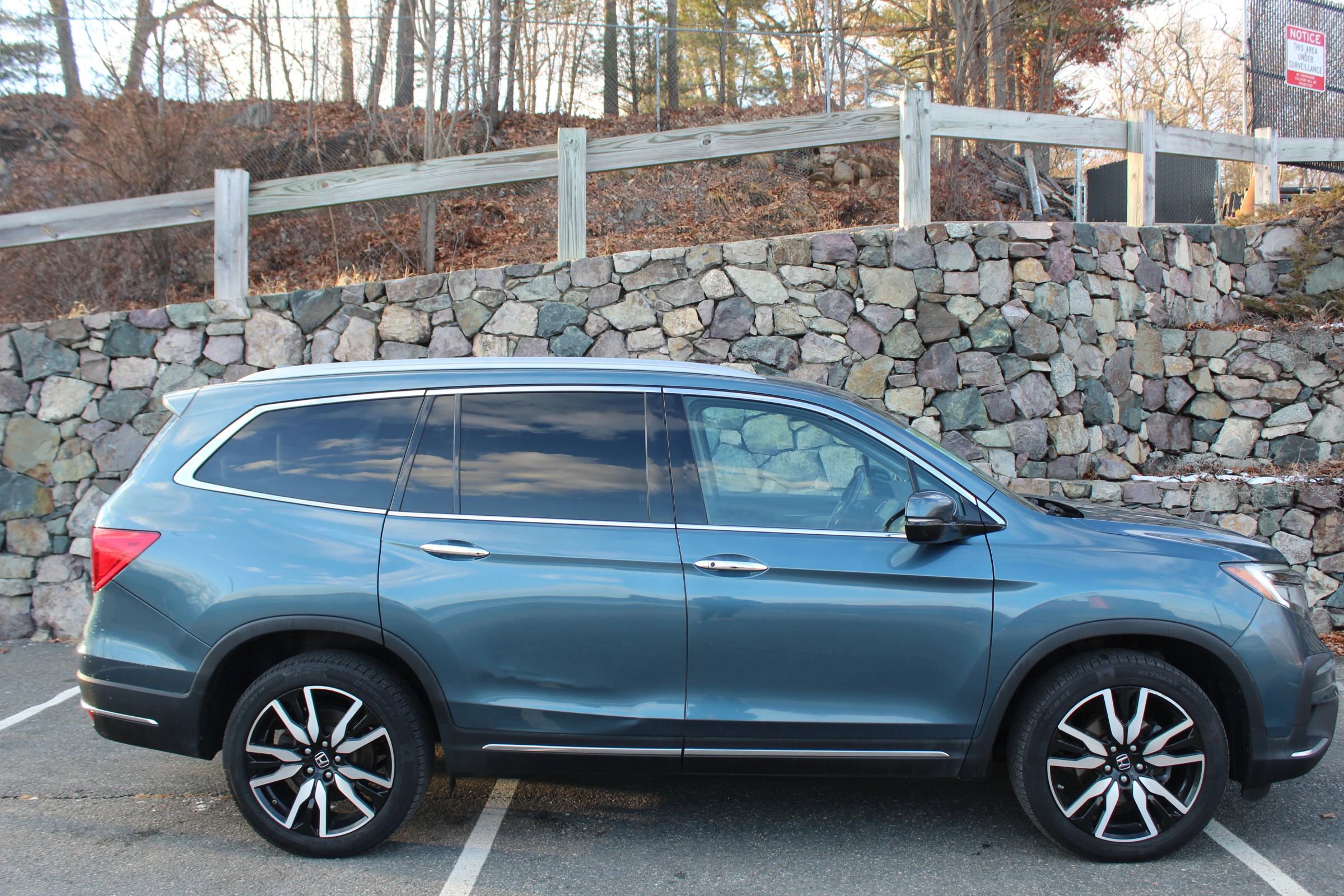 Used 2019 Honda Pilot Elite image 5