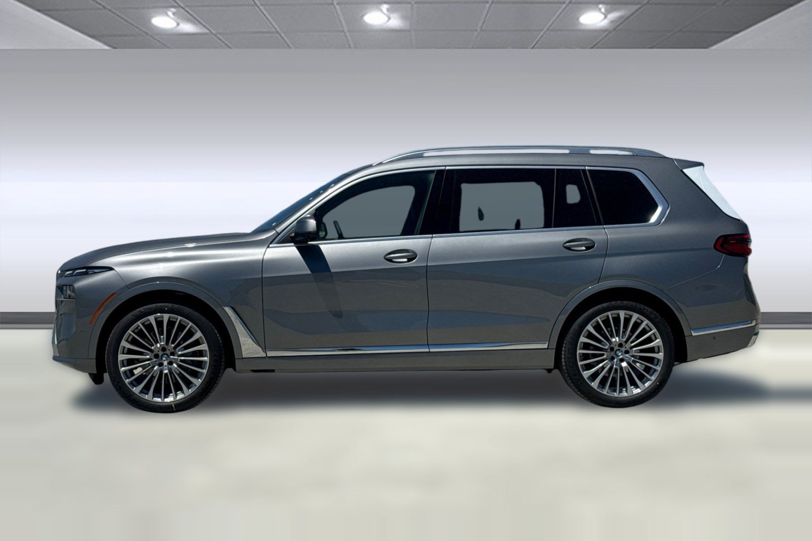 New 2027 BMW X7 xDrive40i AWD/4WD image 2