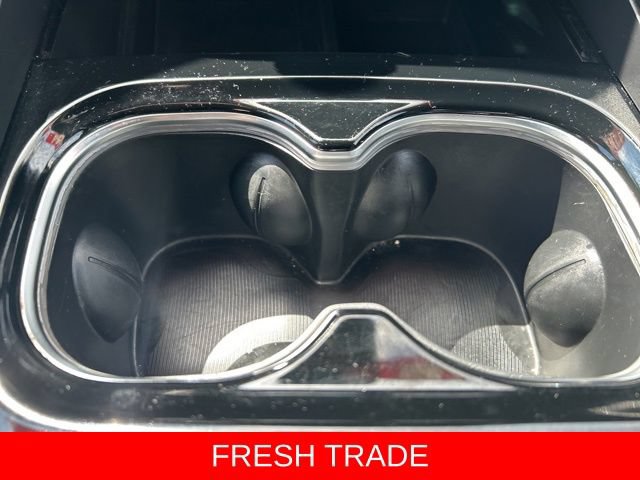 Used 2024 Chrysler Pacifica Premium FWD image 33