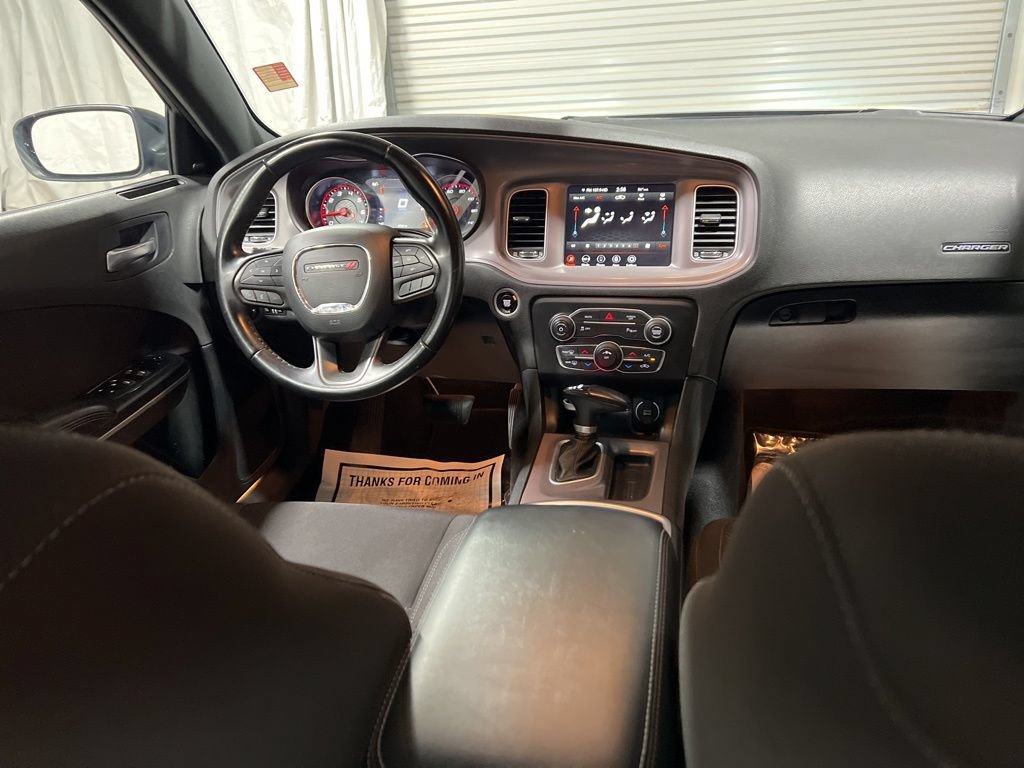 Used 2023 Dodge Charger SXT RWD image 14