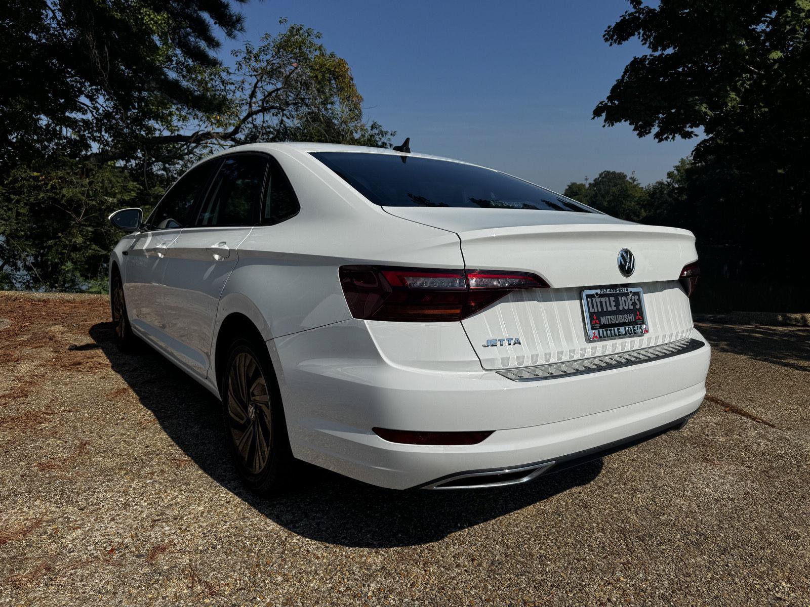 Used 2019 Volkswagen Jetta SEL Premium FWD image 8