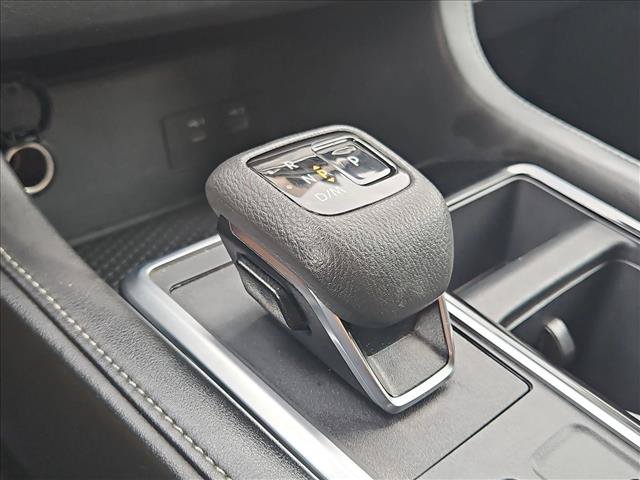 Used 2024 Nissan Pathfinder SV AWD/4WD image 12