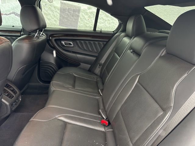Used 2019 Ford Taurus Limited image 26