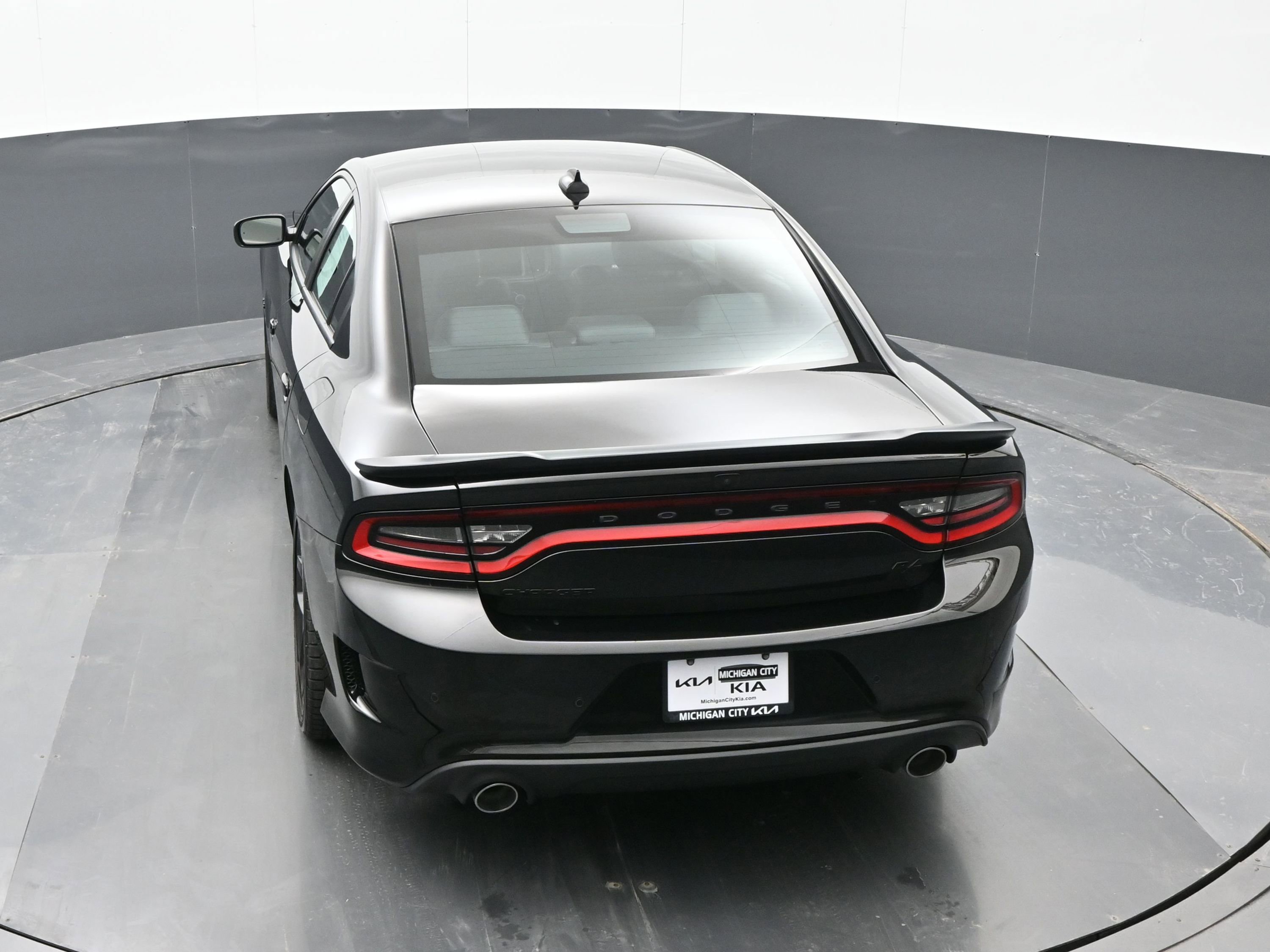 Used 2023 Dodge Charger R/T w/ Plus Group image 33