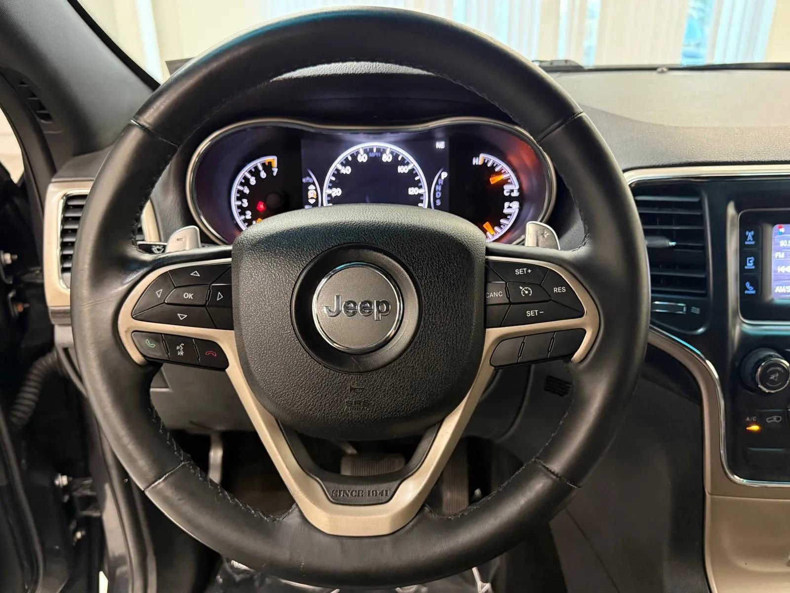 Used 2014 Jeep Grand Cherokee Laredo w/ Quick Order Package 23E image 19