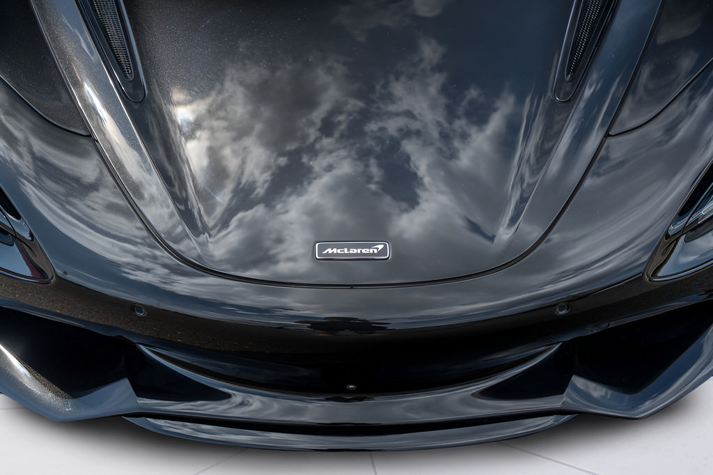 New 2026 McLaren 750S RWD image 25