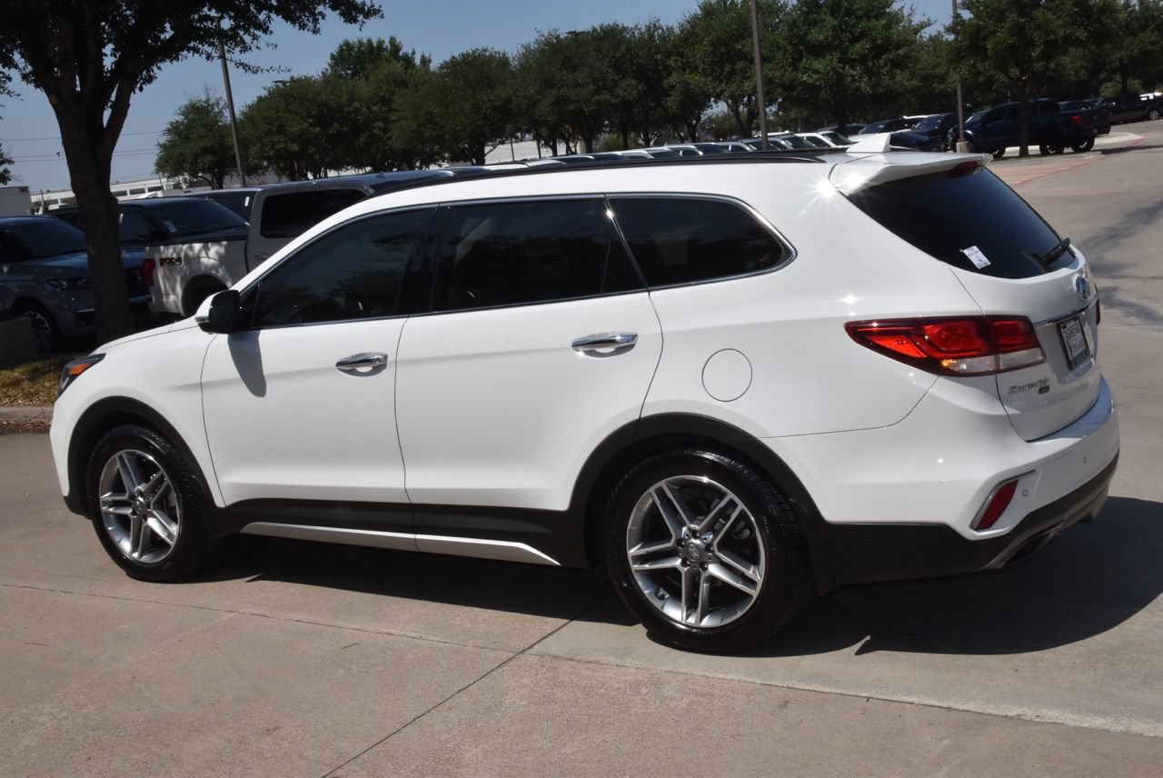 Used 2019 Hyundai Santa Fe XL FWD image 11