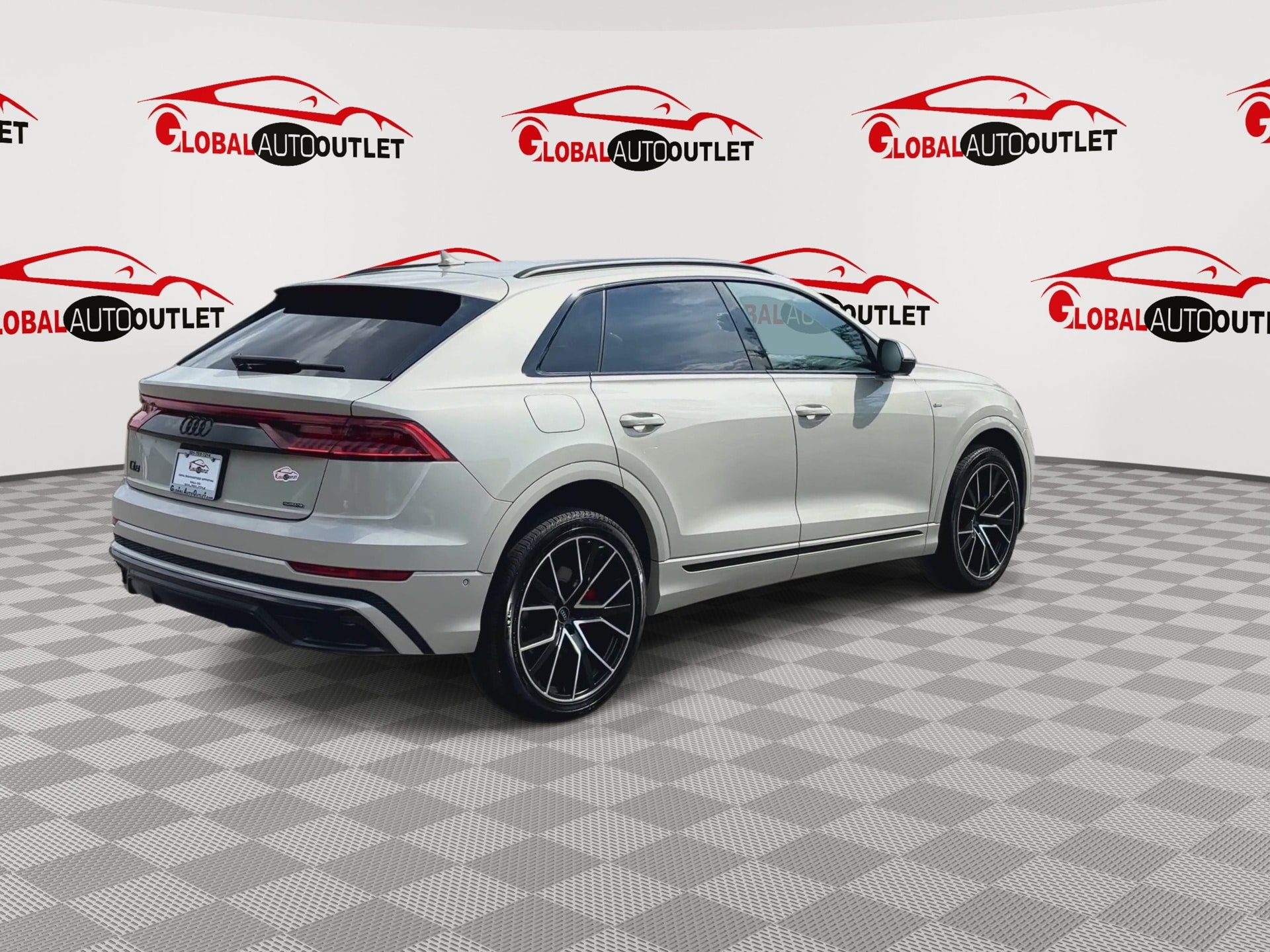 Used 2022 Audi Q8 Premium Plus w/ Premium Plus Package AWD/4WD image 8
