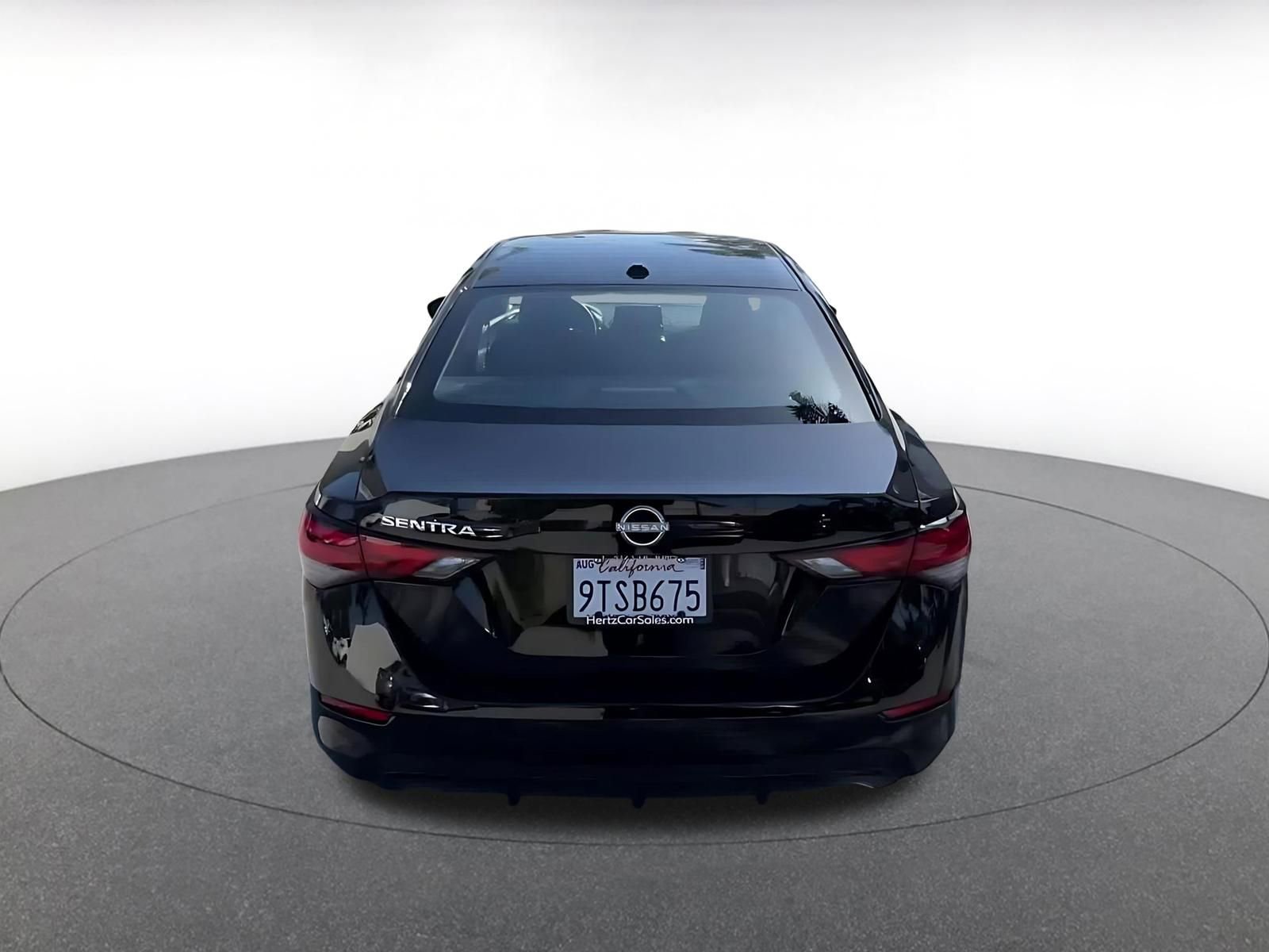 Used 2025 Nissan Sentra SV FWD image 12