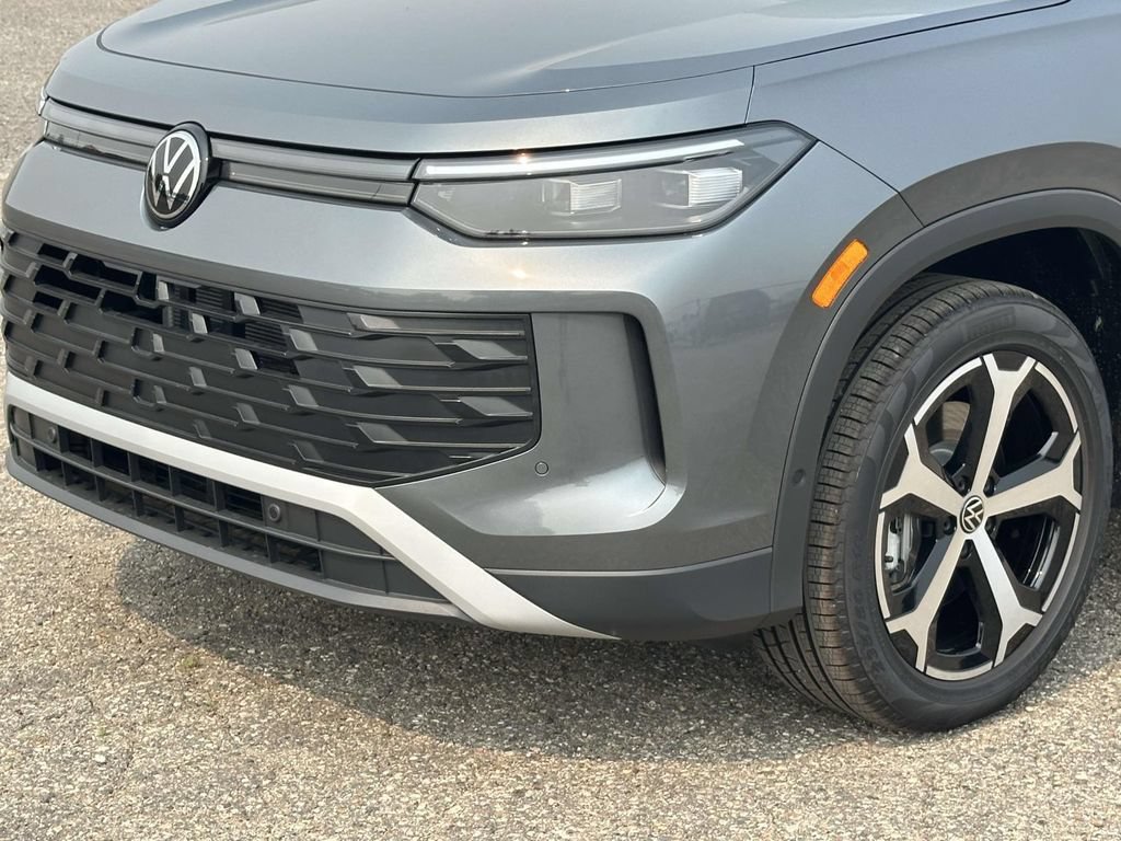 New 2026 Volkswagen Tiguan SE AWD/4WD image 6