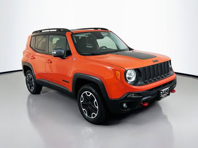 Used 2016 Jeep Renegade Trailhawk w/ Cold Weather Group image 1