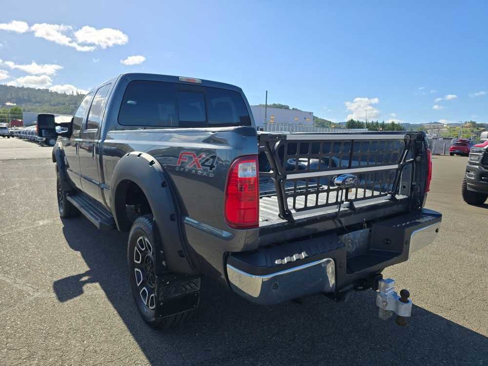 Used 2015 Ford F250 Lariat w/ FX4 Off-Road Package AWD/4WD image 9